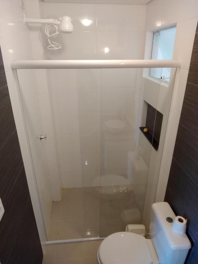 Florianópolis Apto 2 Qtos Com Suite Proximo A Praia E Centrinho المظهر الخارجي الصورة