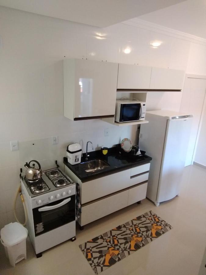 Florianópolis Apto 2 Qtos Com Suite Proximo A Praia E Centrinho المظهر الخارجي الصورة